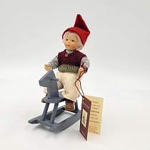 Кукла коллекционная авторская Birgitte Frigast Marcus, на лошадке - качалке